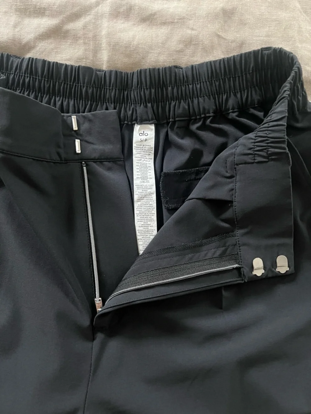 Alo Pursuit Trouser Pant - Picture 5 of 5